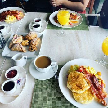 Mariposa - Breakfast private event for HUGS Hawaii - New American Near Me - Honolulu, Hawaii