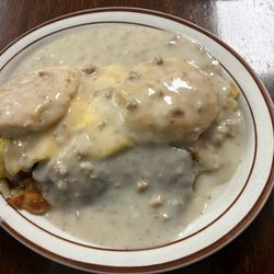 The Mason Grill - Mudslide: biscuits, eggs, goetta, gravy
