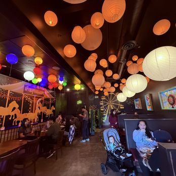 Koon Thai Kitchen - Inside - Thai Near Me - San Diego, California