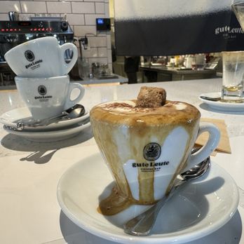 Gute Leute - Amore Biscott - Coffee & Tea Near Me - Arlington, Virginia Gute Leute - Amore Biscott - Coffee & Tea Near Me - Arlington, Virginia