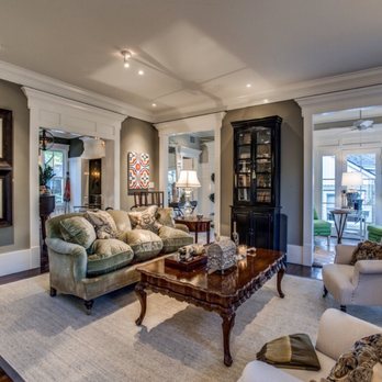 Dallas Estate Sellers - Designer living room.. clean & classy! - Estate Liquidation Near Me - Dallas, Texas Dallas Estate Sellers - Designer living room.. clean & classy! - Estate Liquidation Near Me - Dallas, Texas