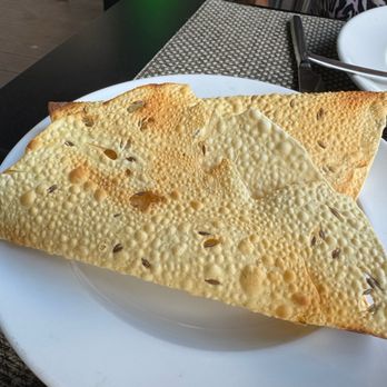 Zaafran - A rice flatbread served with sauces - Indian Near Me - Lisbon, 11