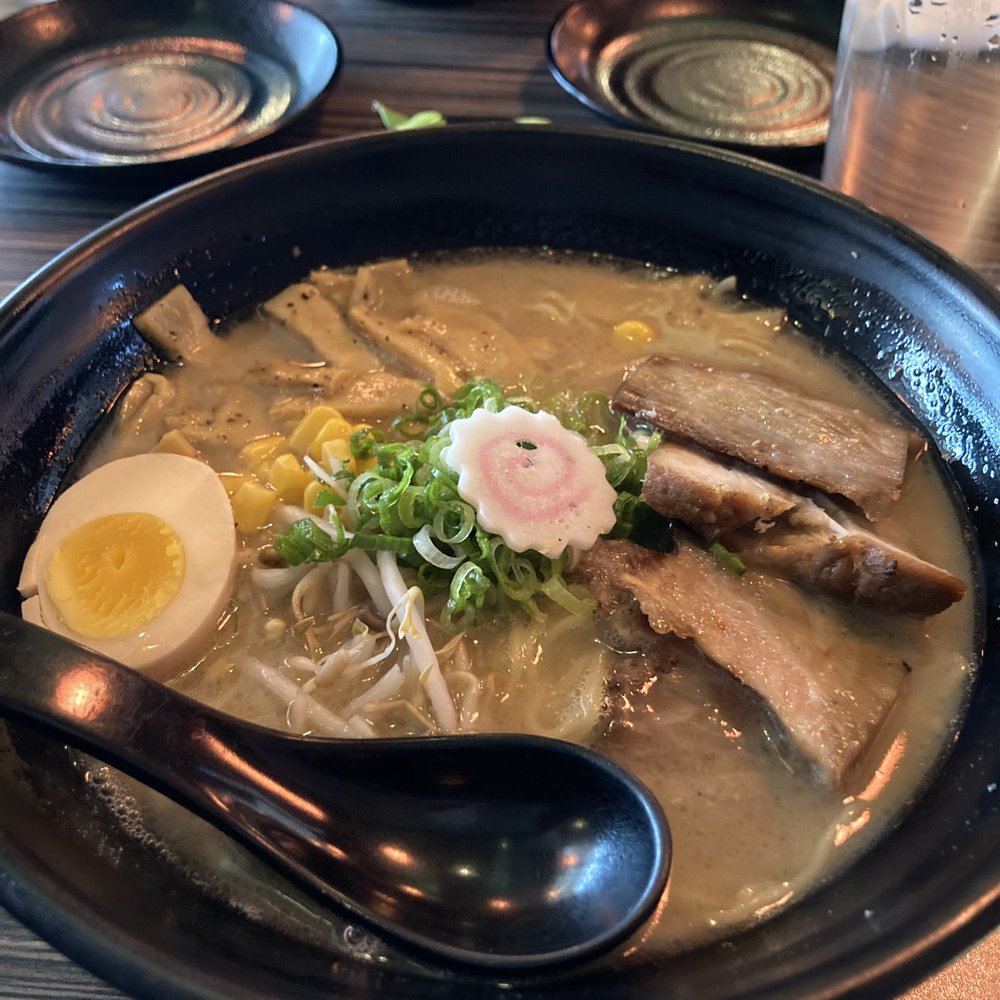 Table To Stix Ramen - Classic tonkatsu ramen - Ramen Near Me - Evanston, Illinois Table To Stix Ramen - Classic tonkatsu ramen - Ramen Near Me - Evanston, Illinois