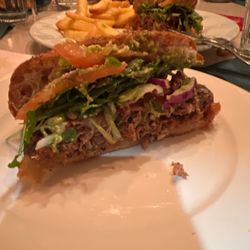 Grizzy's - El Chapo burger