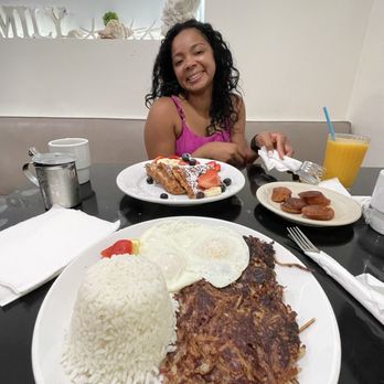 Sweet E's Cafe - Cafes Near Me - Honolulu, Hawaii Sweet E's Cafe - Cafes Near Me - Honolulu, Hawaii