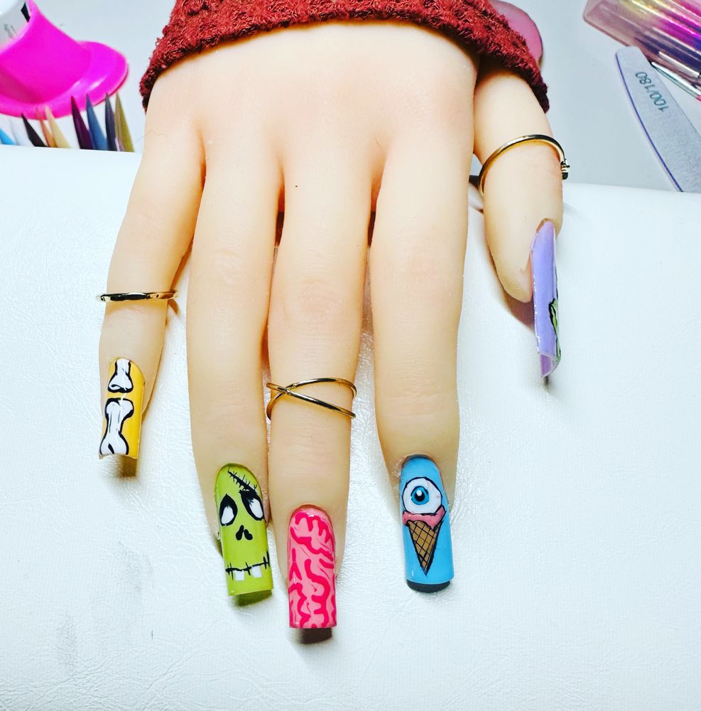 THE NAIL SHOP 114 S Halagueno St, Carlsbad, New Mexico Nail