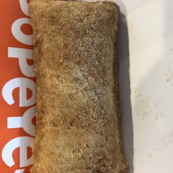 Popeyes Louisiana Kitchen - Apple pie - Fast Food Near Me - Everett, Massachusetts
