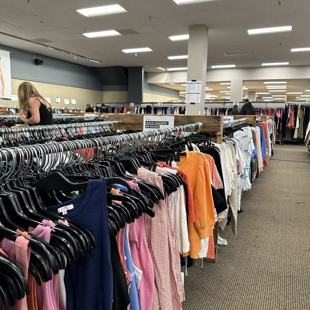Alternative Retail - Women's clothing - Women's Clothing Near Me - Carlsbad, California