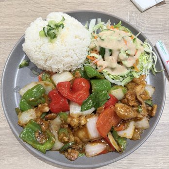 Pho N Mor - Expected traditional Thai basil chicken. Got an Americanized version instead. Still delicious. - Vietnamese Near Me - Glendora, California
