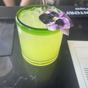Mikata - Japanese slipper - Sushi Bars Near Me - Dunwoody, Georgia