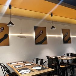 Les Truites - Decor inside