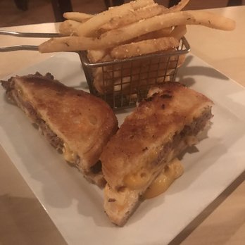 Layered Cakerie - The best meal I can ever order. So good! Braised short rib mac n' cheese sandwich! - Bakeries Near Me - Montclair, California Layered Cakerie - The best meal I can ever order. So good! Braised short rib mac n' cheese sandwich! - Bakeries Near Me - Montclair, California