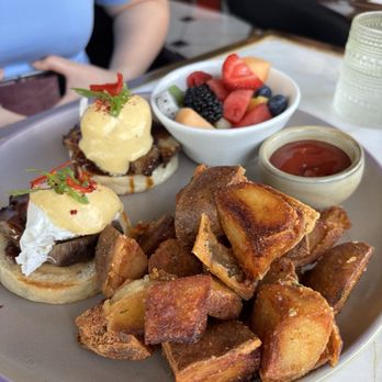 Glass Kitchen - Eggs Benny - Breakfast & Brunch Near Me - Markham, Ontario