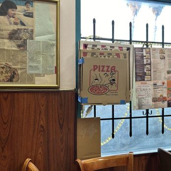 Thai Curry Pizza - Inside - Pizza Near Me - Long Beach, California Thai Curry Pizza - Inside - Pizza Near Me - Long Beach, California