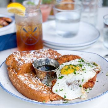 The Hampton Social - Naples - Fried Chicken Stack* - New American Near Me - Naples, Florida