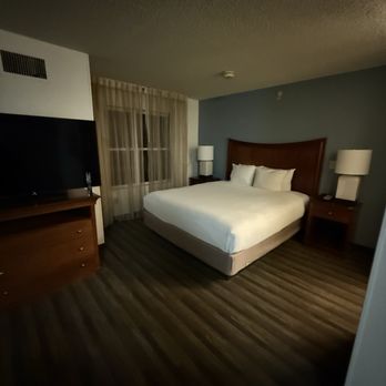 Hyatt House Herndon/Reston - Hotels Near Me - Herndon, Virginia Hyatt House Herndon/Reston - Hotels Near Me - Herndon, Virginia