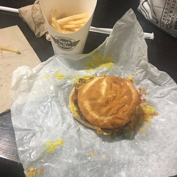 Steak ’n Shake - My order after waiting for an hour in drive thru. It was a large and still wasn't great. - Burgers Near Me - Kansas City, Missouri