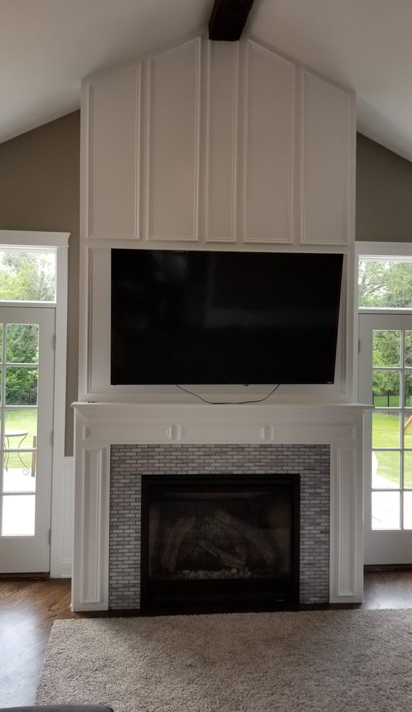 FIREPLACE BY DESIGN Updated 2024 435 Angela Ln, Crystal Lake