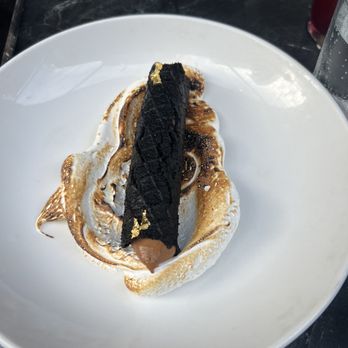 Comedor - Dessert- chocolate and marshmallow with burnt corn, very interesting mix of flavors 8/10 - Mexican Near Me - Austin, Texas