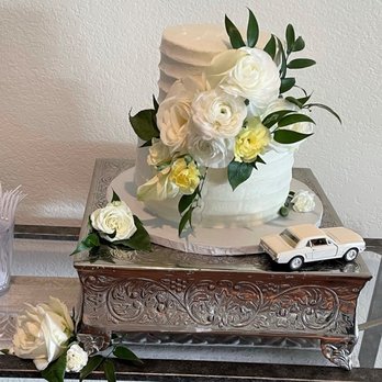 The Wedding Cake Gallery - Beautiful cake by Wendy (car not included :)) - Desserts Near Me The Wedding Cake Gallery - Beautiful cake by Wendy (car not included :)) - Desserts Near Me