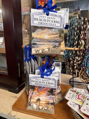 Olowalu General Store by null