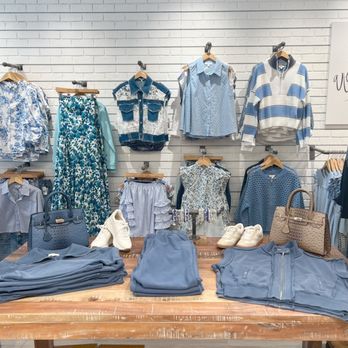 Mainstream Boutique - Women's Clothing Near Me - Omaha, Nebraska