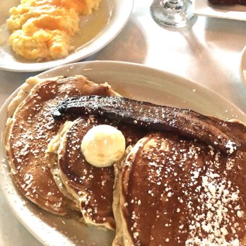 Cotton Calf Kitchen - Maple bacon pancakes - New American Near Me - Braselton, Georgia Cotton Calf Kitchen - Maple bacon pancakes - New American Near Me - Braselton, Georgia
