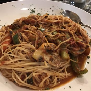Boniello's - Pasta Primavera with red sauce. - Italian Near Me - Riverdale, New Jersey Boniello's - Pasta Primavera with red sauce. - Italian Near Me - Riverdale, New Jersey