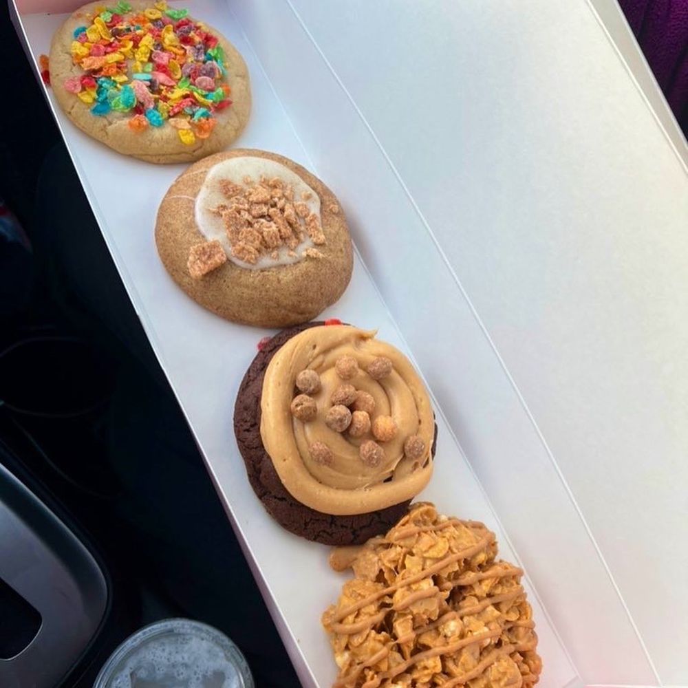 Crumbl - Naperville - Cookies - Bakeries Near Me - Naperville, Illinois