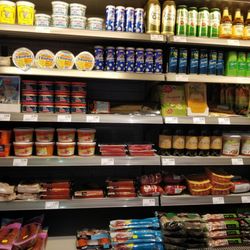 EDEKA - Russische Lebensmittel in extra Regal