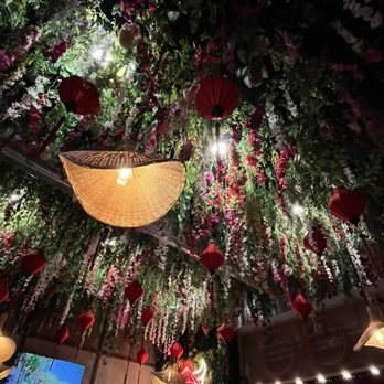 Pho Nom - Interior decor - Vietnamese Near Me - San Diego, California