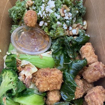 White Elephant - Basil Puffy Tofu Crunchy Kale - Thai Near Me - Anaheim, California White Elephant - Basil Puffy Tofu Crunchy Kale - Thai Near Me - Anaheim, California