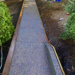RMJ Concrete - Walkway with aggregate finish