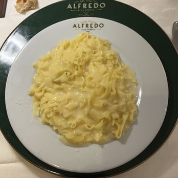 Alfredo alla Scrofa - Our Fettuccine Alfredo - Italian Near Me - Rome, RM Alfredo alla Scrofa - Our Fettuccine Alfredo - Italian Near Me - Rome, RM