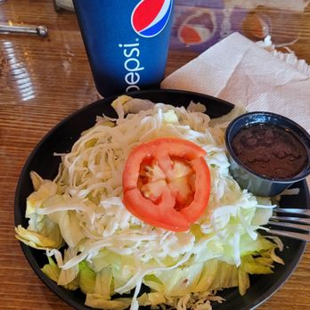 Joey's Pizza - A scrumptious salad - Pizza Near Me - Fountain Valley, California