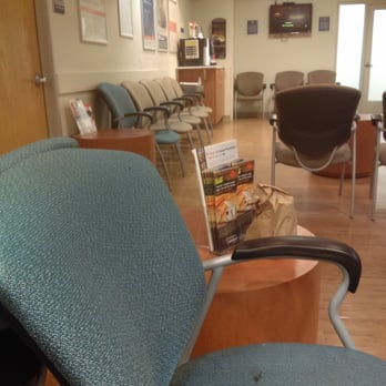 Concentra Urgent Care - Phoenix - Waiting room empty! Got right in...the Doctor was very helpful as well as knowledgeable. In & Out in 45 mins on a Sat night! Nice staff too - Urgent Care Near Me - Phoenix, Arizona