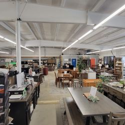 Snyder's Furniture