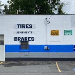 Exterior photo of J & E Auto Repair - Binghamton, New York Exterior photo of J & E Auto Repair - Binghamton, New York