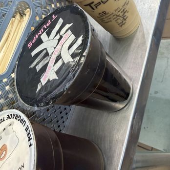 Tpumps - Pineapple, green apple, passion fruit with black tea and cold brew coffee vanilla/caramel - Bubble Tea Near Me - Foster City, California Tpumps - Pineapple, green apple, passion fruit with black tea and cold brew coffee vanilla/caramel - Bubble Tea Near Me - Foster City, California