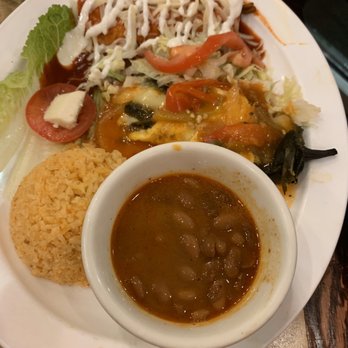 Mari Chuy's - Chile relleno and beef enchilada - Mexican Near Me - Reno, Nevada Mari Chuy's - Chile relleno and beef enchilada - Mexican Near Me - Reno, Nevada