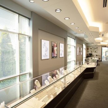Diamonds Direct - Jewelry Near Me - Indianapolis, Indiana