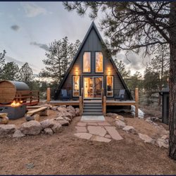Kelly's Destination Deals - Hidden cabin in Colorado booked for a honeymoon