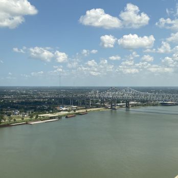 Vue Orleans Observation Deck - 34 floor view outside the cafe - Observatories Near Me - New Orleans, Louisiana Vue Orleans Observation Deck - 34 floor view outside the cafe - Observatories Near Me - New Orleans, Louisiana