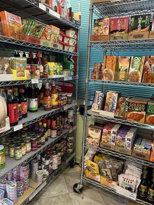 Hana Market by null