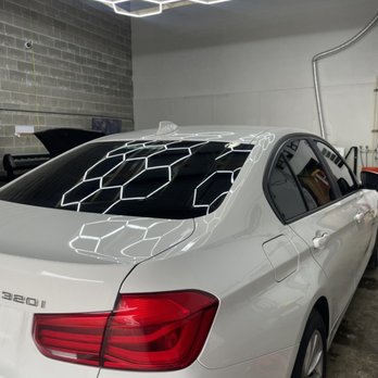Darkside Window Tinting - BMW 320i - Car Window Tinting Near Me - Eugene, Oregon