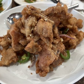 Yang Kee Dumpling - Salt and Pepper Pork - Dim Sum Near Me - Davis, California Yang Kee Dumpling - Salt and Pepper Pork - Dim Sum Near Me - Davis, California