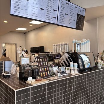 Ümacha - Front counter - Coffee & Tea Near Me - Las Vegas, Nevada Ümacha - Front counter - Coffee & Tea Near Me - Las Vegas, Nevada