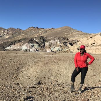 Artist's Palette - Beautiful scenery! - Hiking Near Me - Death Valley, California Artist's Palette - Beautiful scenery! - Hiking Near Me - Death Valley, California
