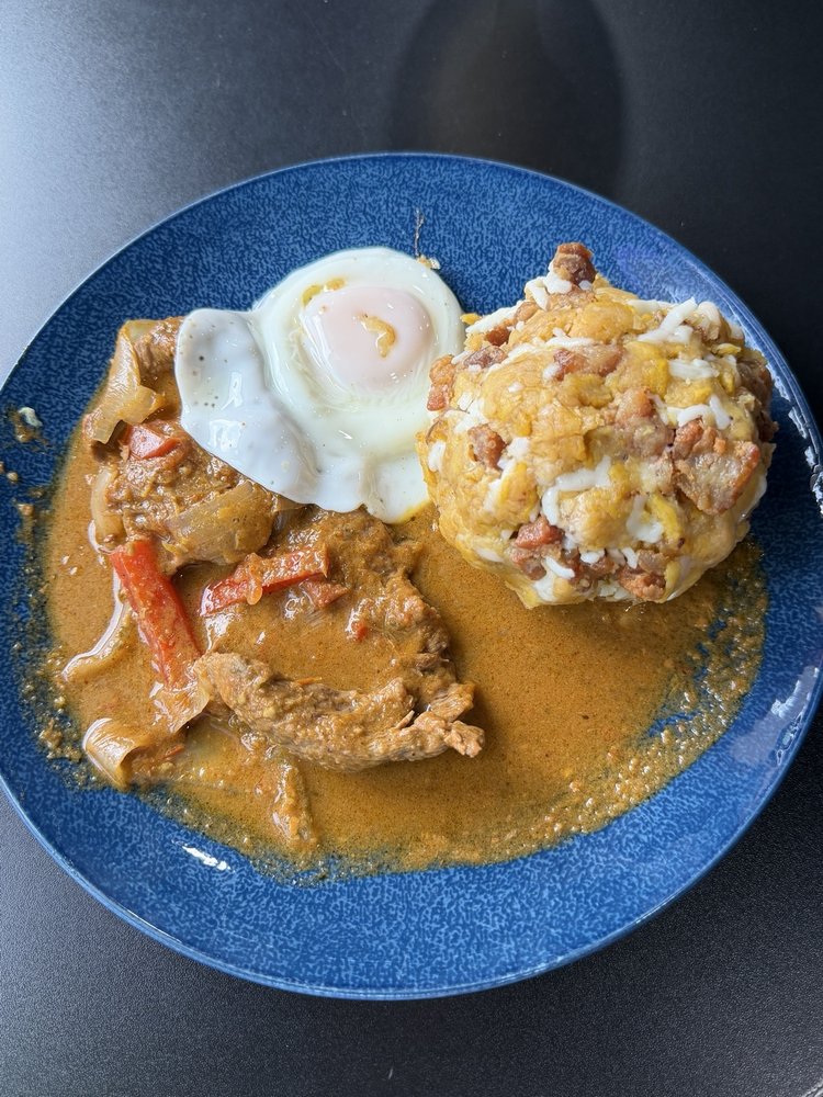 Food from La Guayaca Restaurant