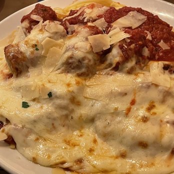 Val's Restaurant & Lounge - Eggplant parmigiana with Italian sausage and linguine - American Near Me - Holden, Massachusetts Val's Restaurant & Lounge - Eggplant parmigiana with Italian sausage and linguine - American Near Me - Holden, Massachusetts